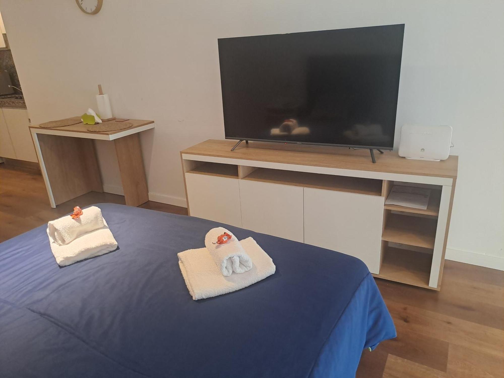 Belgrano Amplio Estudio Luminoso, Cochera, Wifi, Cerca Subte, 309 Apartamento *